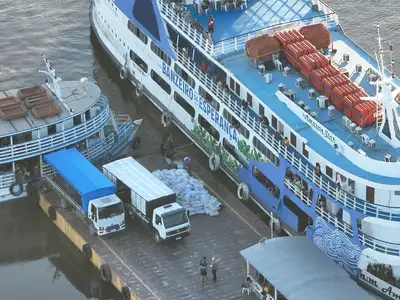 notícia: Base Fluvial Candiru apreende 10 toneladas de pirarucu em fiscalização à embarcação