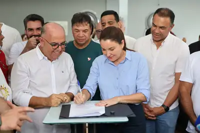 notícia: Governo do Estado garante recursos para obras de asfaltamento em Capanema