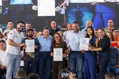 notícia: Governo do Pará garante títulos de propriedade a famílias de Redenção 