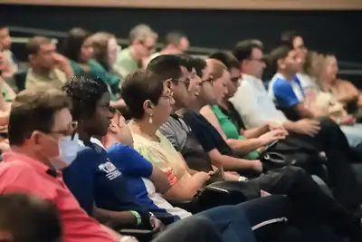 notícia: Seduc reúne alunos e professores para debater ideias sobre projetos de preservação nas escolas