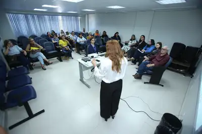 notícia: Ouvidoria do Igepps esclarece dúvidas de aposentados e pensionistas em nova rodada de atendimento
