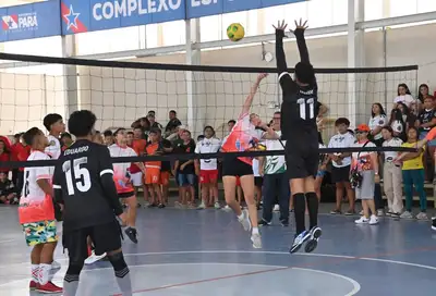 notícia: Estudantes de Abaetetuba celebram o esporte na primeira edição dos jogos do Sistema de Organização Modular de Ensino (Some)