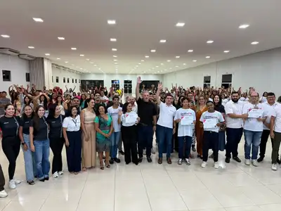 notícia: Programa QualificaTur certifica 468 alunos e fortalece o turismo em Altamira 
