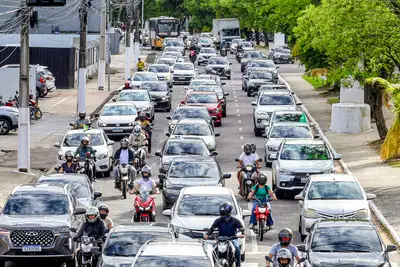 notícia: Proprietários de veículos com final de placas 00 a 30 têm descontos no IPVA até 24 de agosto