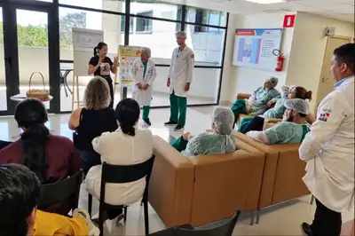 notícia: Hospital Regional Materno Infantil de Marabá reforça prevenção das hepatites virais com ação educativa