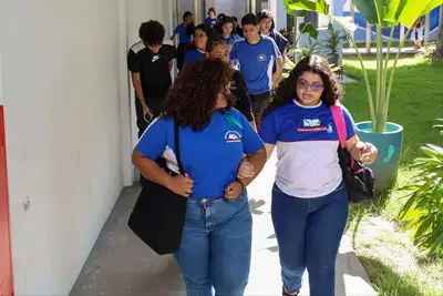 notícia: Mais de 400 mil alunos retornam às aulas na rede pública estadual do Pará