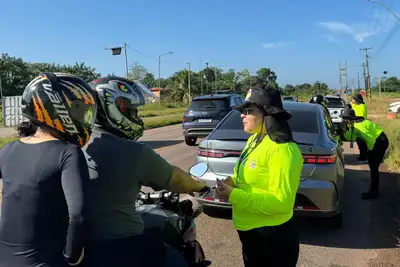 notícia: Detran registra mais de 20 mil autuações e 80 crimes de trânsito