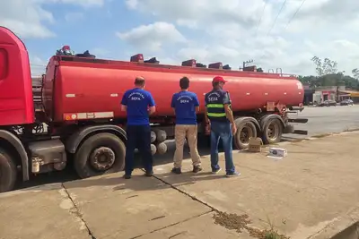 notícia: Sefa apreende 15 mil litros de óleo diesel marítimo em Cachoeira do Piriá