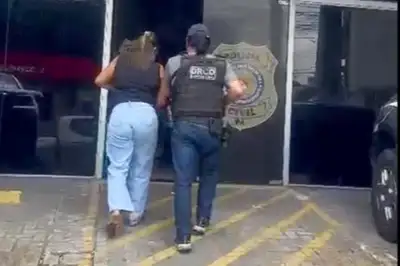 notícia: Polícia Civil prende dupla suspeita de adulterar placa veicular, em Belém