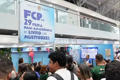 notícia: Fundação Cultural lança Rede Estadual de Clubes de Leitura na Feira Pan-Amazônica do Livro