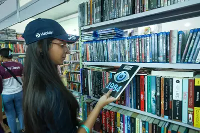 notícia: Sebos resgatam obras raras e conquistam leitores na 29ª Feira Pan-Amazônica do Livro e das Multivozes