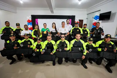 notícia: Governo do Pará reforça segurança pública em municípios com entrega de equipamentos e veículos