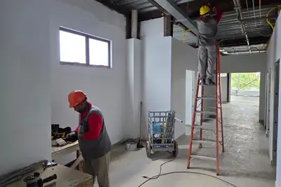 notícia: Obras de ampliação do Hospital da Regional da Transamazônica e da Policlínica em Altamira avançam
