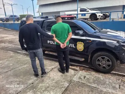 notícia: Homem é preso em flagrante por estupro de vulnerável contra a filha, em Ananindeua