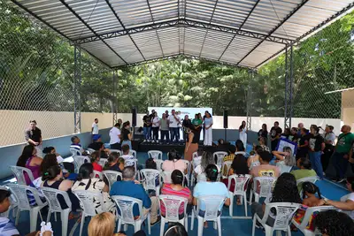 galeria: Entrega de Escola Profª Luiza de Barros Pires 