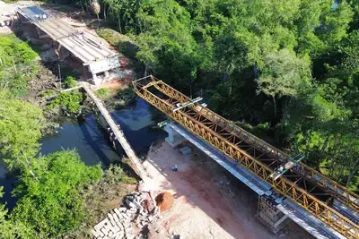 notícia: Obra da Ponte sobre o Rio Maguari, novo elo entre Belém e Ananindeua, chega a 90% de execução