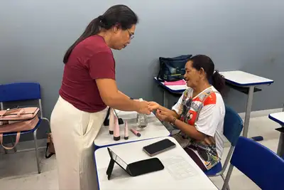 notícia: Usinas da Paz recebem ações de incentivo à prevenção e ao diagnóstico precoce do câncer de mama